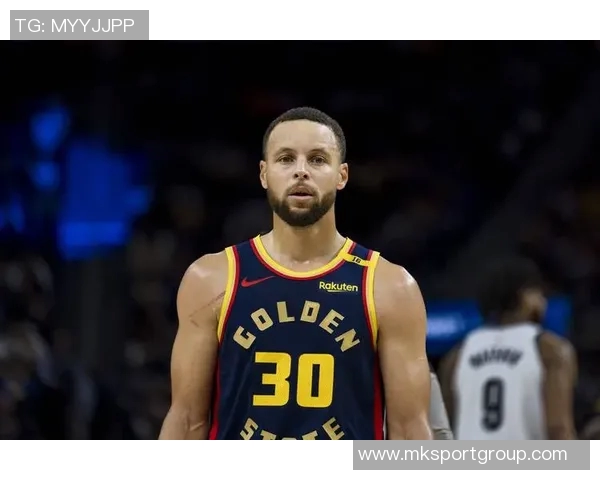 库里谈球队表现称回归后战术体系应保持一致性