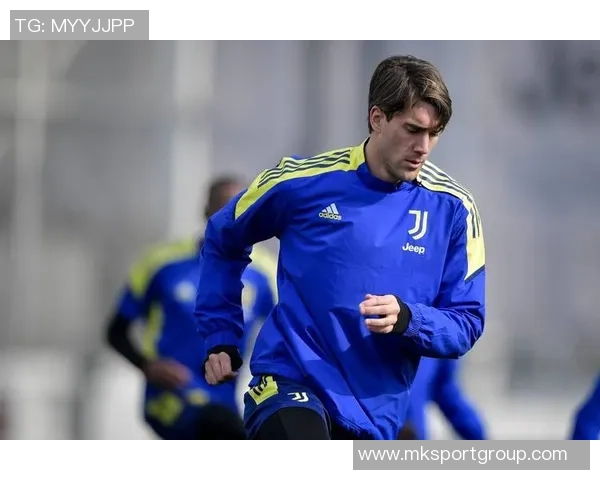 弗拉霍维奇欧冠赛场火力全开晒庆祝照继续向前冲刺 弗拉霍维奇欧冠赛场火力全开晒庆祝照继续向前冲刺