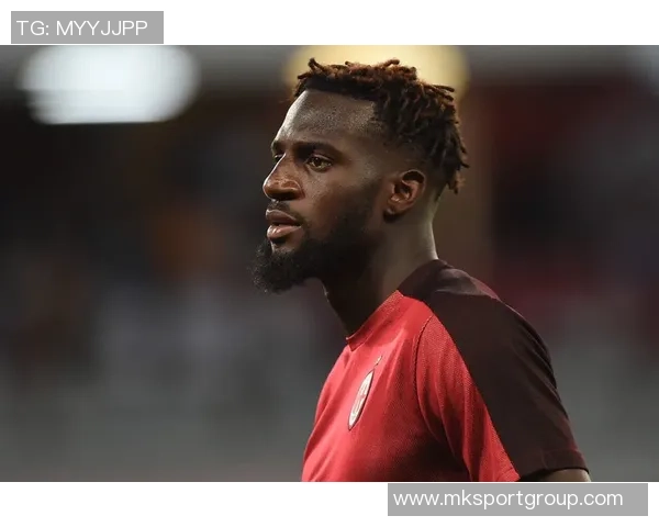 巴黎主席纳赛尔亲临现场观战米兰德比引发热议