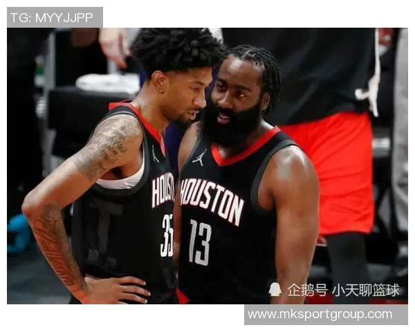 约基奇火力全开19投16中砍下35分15板7助攻展现统治力