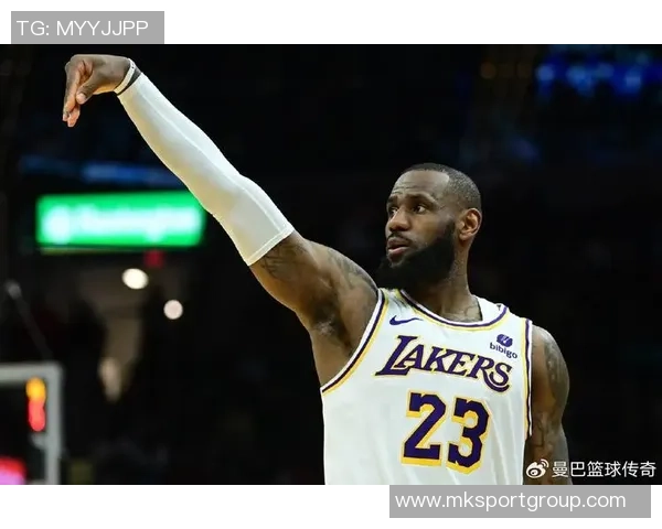 詹姆斯称骑士引进鲍尔为明智之举常规赛已不再关键