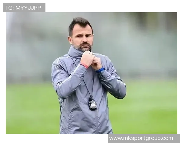 距离欧冠对阵阿森纳仅两天布鲁日宣布前海港主帅莱科接任新帅